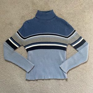 size small blue turtle neck sweater Jamie Scott